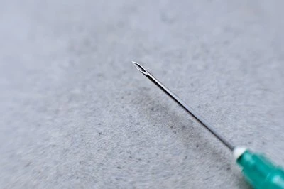 Um Needle:Microneedle Array Design: Finding the Balance Through Real-Heimspró...